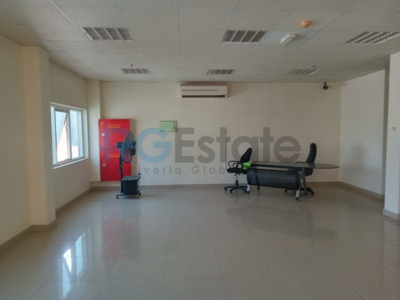 121,500 sqft Plot & 74,000 sqft Warehouse with Office and Loading Bay for Sale in Jafza SouthProperty ID: ASH PP 2808Location: Jafza (South)Property Type: Warehouse with Office and Loading Bay, Fully Rented OutProperty Details:• Plot Si  | RGEstate UAE
