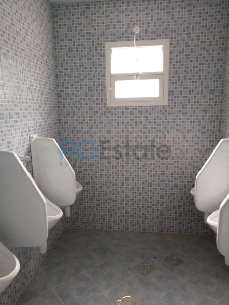 مستودع بمساحة 35000 قدم مربع | طاقة 550 كيلو وات | ارتفاع 8 متر  | RGEstate UAE