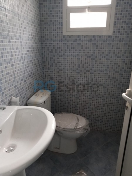 مستودع بمساحة 35000 قدم مربع | طاقة 550 كيلو وات | ارتفاع 8 متر  | RGEstate UAE