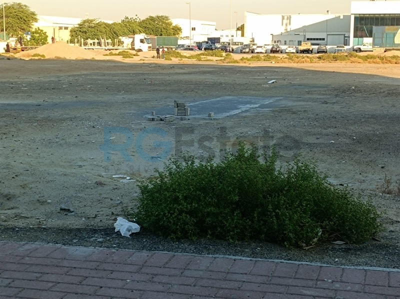 Freehold Plot 57,660 Sqft Can build Showroom Office & Warehouse For Sale in Ras Al Khor  | RGEstate UAE