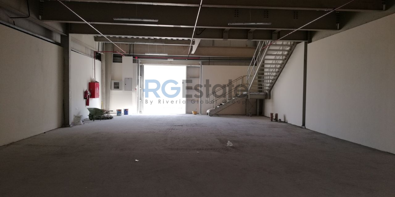 16,200 Sq Ft Rented Warehouse with Mezzanine Floor for Sale – Al Khawaneej (Al Ttay), Dubai  | RGEstate UAE