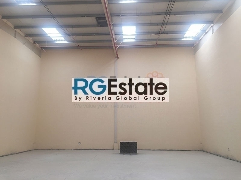 150,000 sqft Plot 102,400 sqft Warehouse for Sale in Jebel Ali Full Rented with ROI  | RGEstate UAE