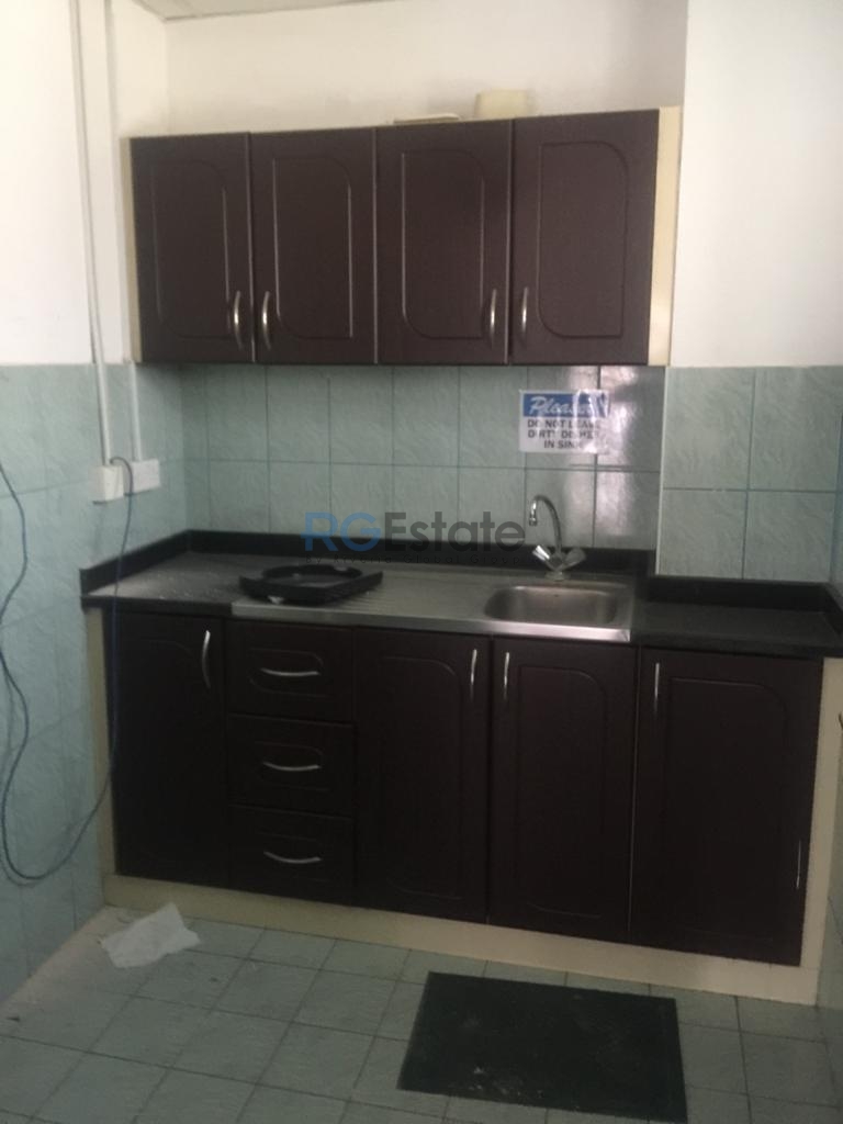 50،000 قدم مربع! مستودع للإيجار بالكامل  | RGEstate UAE