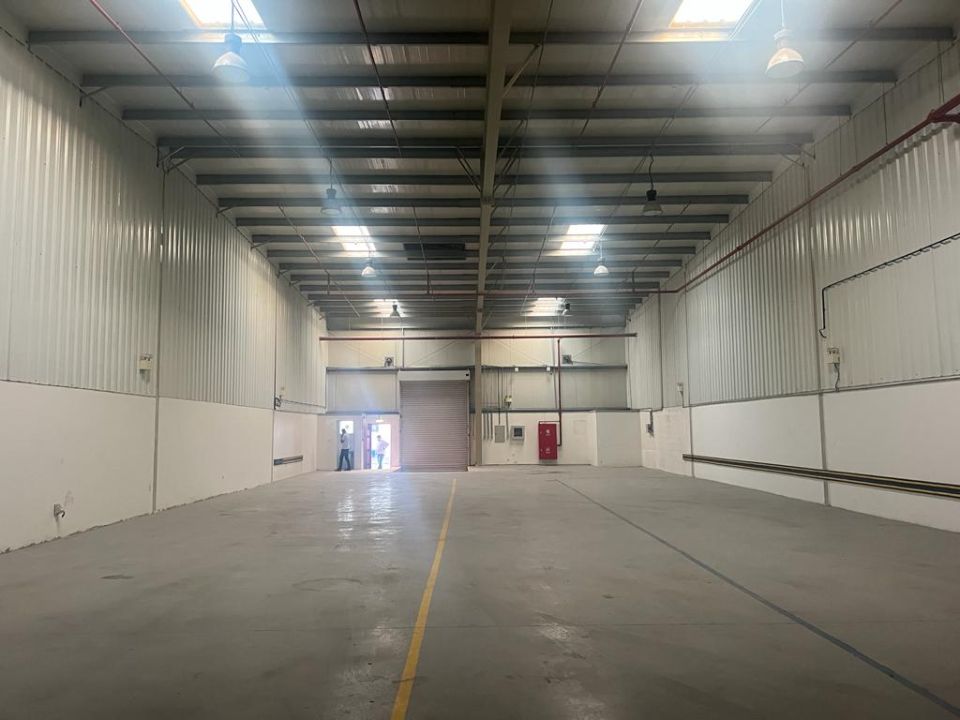 5,300 sqft Warehouse with washroom for Rent in DIP  | RGEstate UAE
