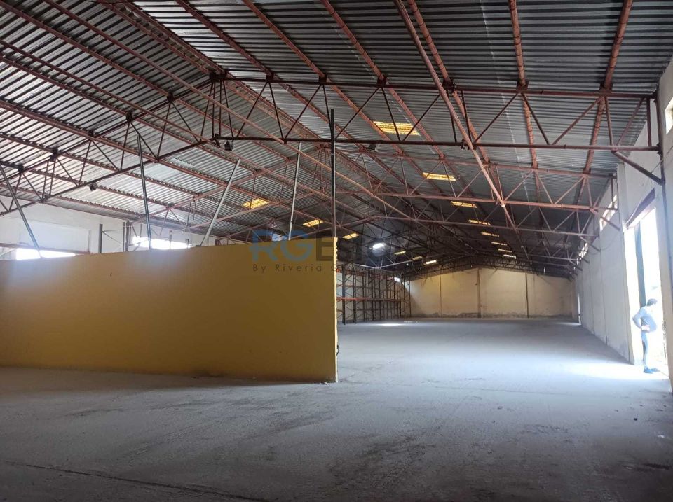 Versatile Industrial Space: 30,000 Sqft Land with Shed for Rent in Ras Al Khor  | RGEstate UAE