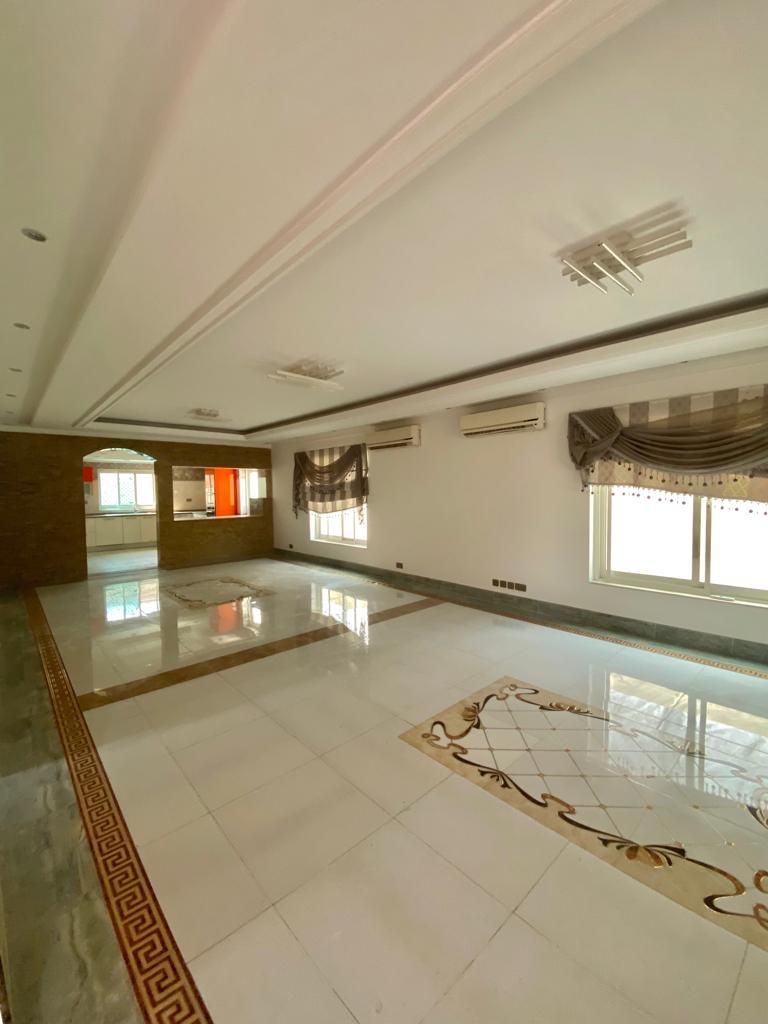 Commercial Villa  For Rent | Prime Location In Umm Suqeim (Jumeirah Road)   | RGEstate UAE