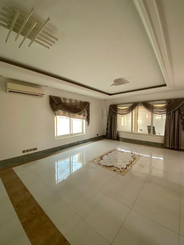 Commercial Villa  For Rent | Prime Location In Umm Suqeim (Jumeirah Road)   | RGEstate UAE