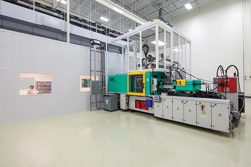 Exceptional Opportunity: Running Plastic Factory Business with Equipment Setup & Machinery for Rent in Ras Al Khor - Ras Al Khor - MAK PP 4448  | RGEstate UAE