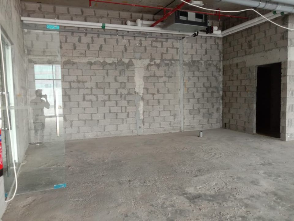 SHOWROOM FOR RENT | PRIME LOCATION IN DUBAI INVESTMENT PARK (DIP)  | RGEstate UAE
