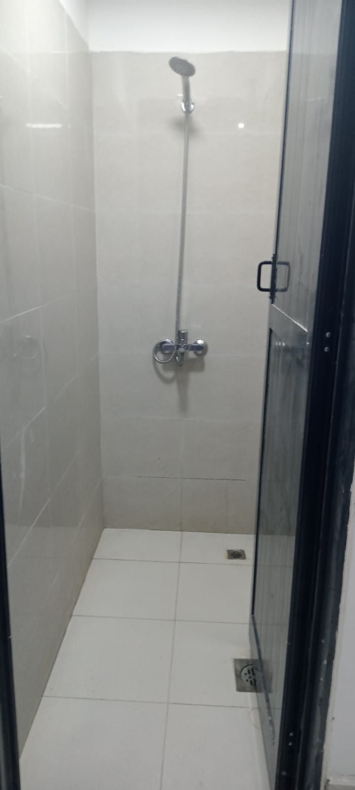 Retail Shops with 36-Room Labour Camp For Sale in Al Quoz Income-Generating Property | Approved Capacity | Central Location  | RGEstate UAE