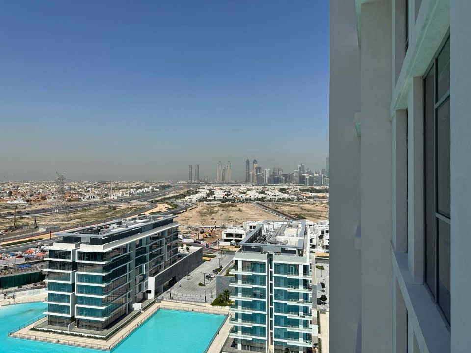 Fully Furnished 1 Bedroom  | Higher Floor | Crystal lagoons views  | RGEstate UAE