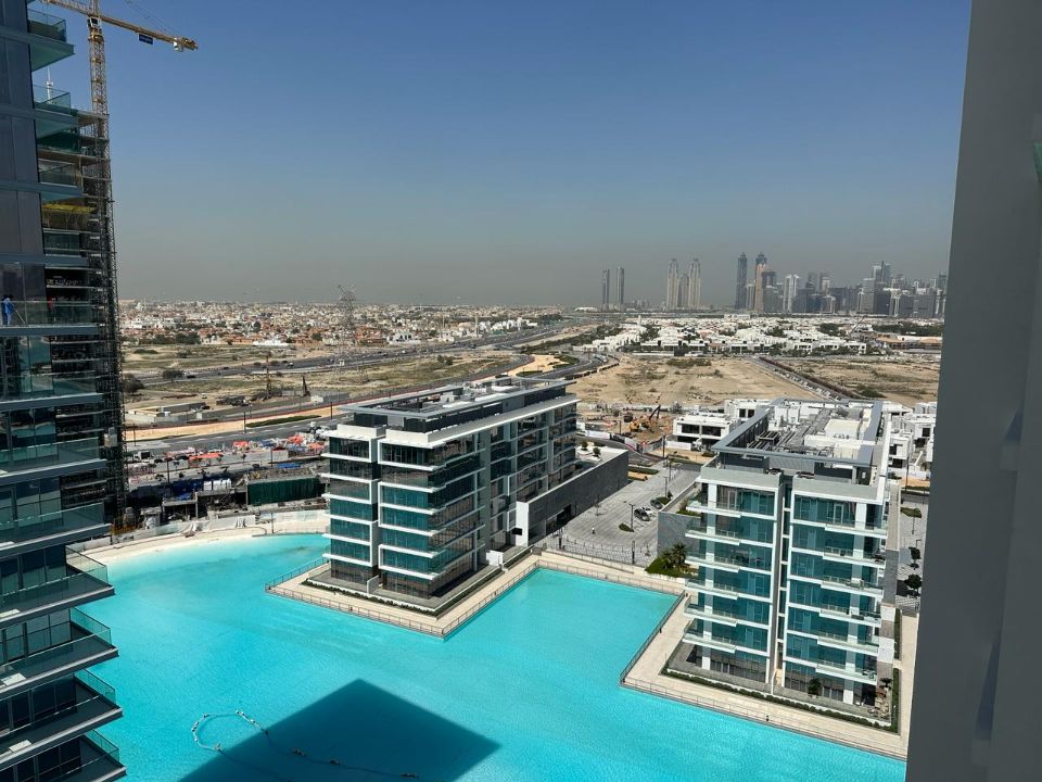 Fully Furnished 1 Bedroom  | Higher Floor | Crystal lagoons views  | RGEstate UAE