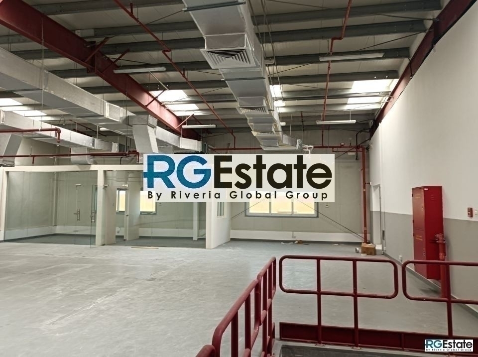 For Sale: Spacious Warehouse cum Office with Mezzanine Floor in Al Qusais  | RGEstate UAE