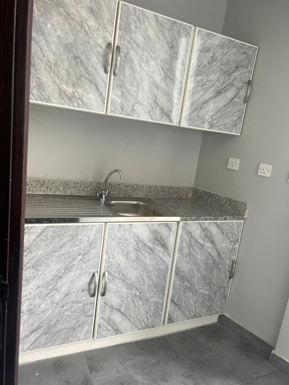 85,000 sqft Plot & 26,000 sqft Warehouse For Sale in DIC  | RGEstate UAE