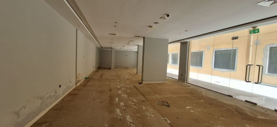 Commercial Retail For Rent | Fitted Restaurant Space | Suitable for Shisha Cafe Restaurant | Prime Location | Main Road SZRR   | RGEstate UAE