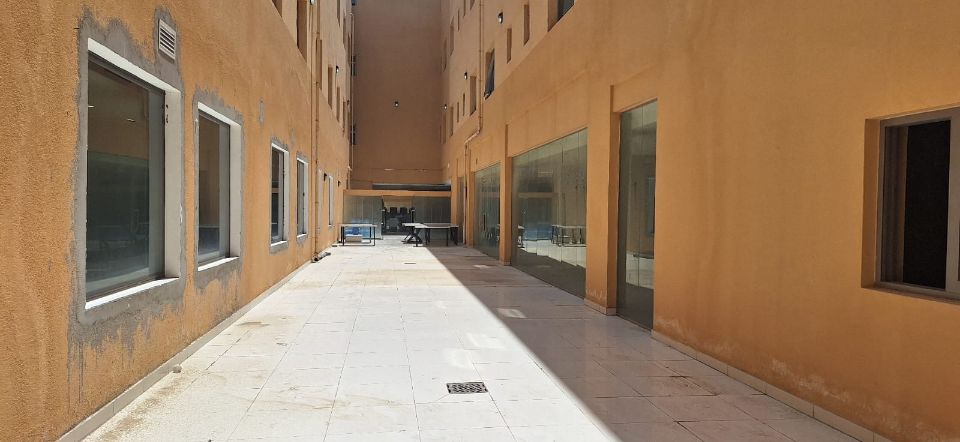 Commercial Retail For Rent | Fitted Restaurant Space | Suitable for Shisha Cafe Restaurant | Prime Location | Main Road SZRR   | RGEstate UAE