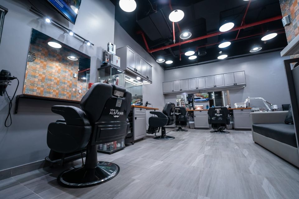 Running Business Gents Salon for Sale In Al Majan | Prime Location | Residence Tower | - Al Majan - VIN 4040  | RGEstate UAE