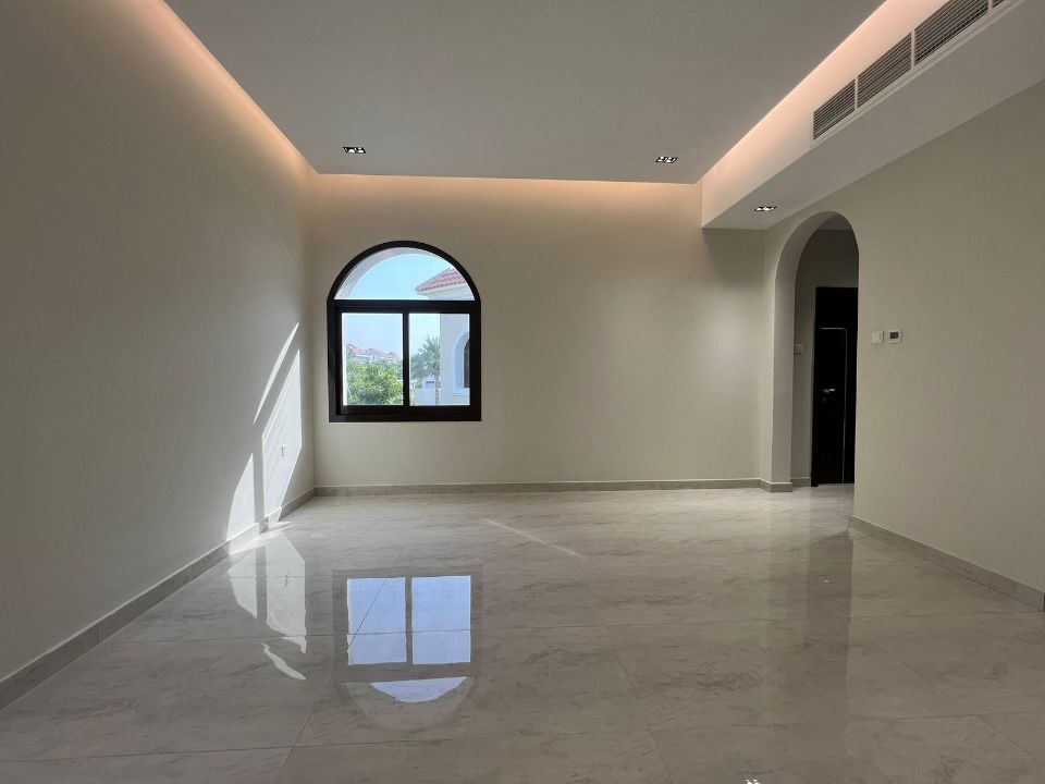 BRIGHT & SPACIOUS ! BRAND NEW 5 BEDROOM VILLA FOR RENT   | RGEstate UAE