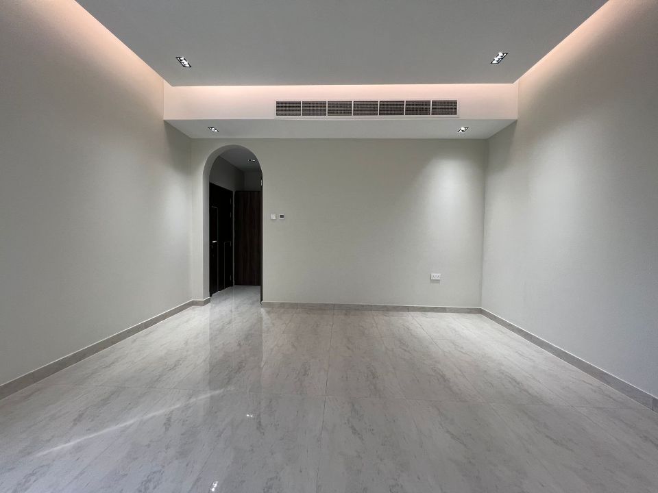 BRIGHT & SPACIOUS ! BRAND NEW 5 BEDROOM VILLA FOR RENT   | RGEstate UAE