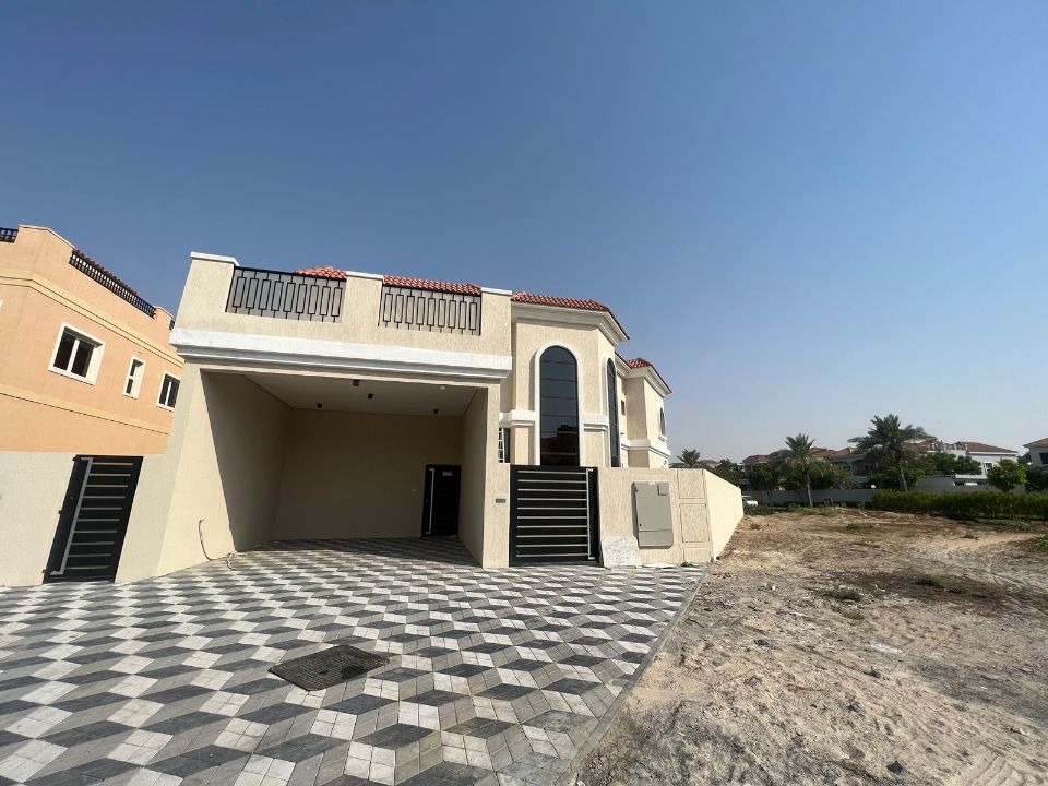 BRIGHT & SPACIOUS ! BRAND NEW 5 BEDROOM VILLA FOR RENT   | RGEstate UAE