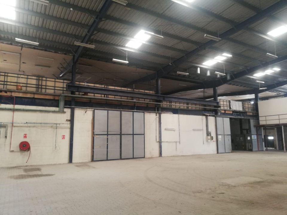 Rented | High-Power 1,800 kW | 52,000 Sqft Warehouse with Mezzanine Office For Sale in Al Quoz  | RGEstate UAE