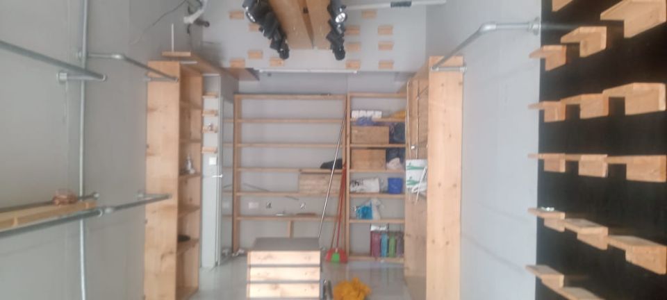 GOOD LOCATION | RETAIL SHOP AVAILABLE FOR RENT | IN DEIRA  | RGEstate UAE