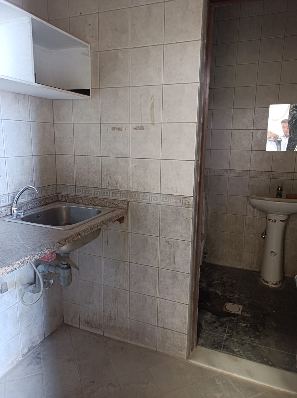 Rented 56,500 Sqft Warehouse with Shops for Sale in Sharjah 18 – Freehold with 7.13% ROI  | RGEstate UAE