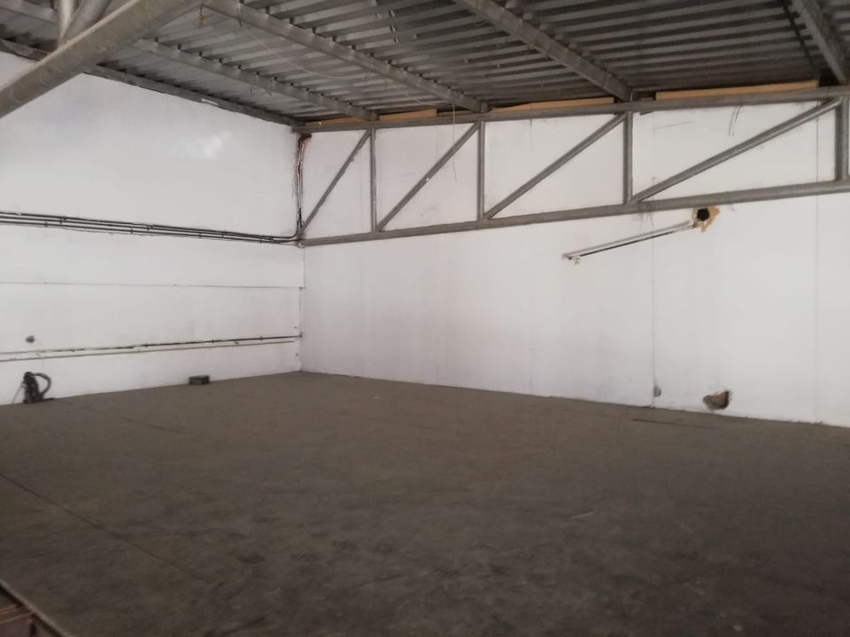 Independent Vacant 10,000 Sqft Cold Storage Warehouse With Mezzanine Floor Office For Sale in Al Qusais  | RGEstate UAE