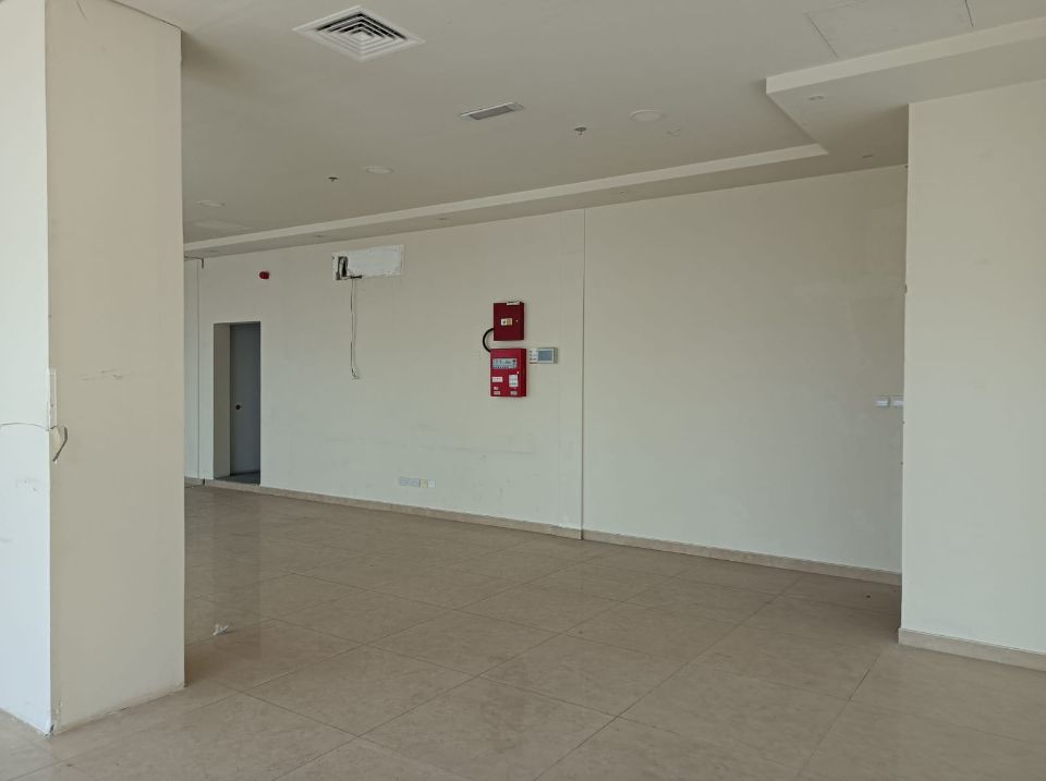 Rented 78,400 Sqft Warehouse With Mezzanine Floor For sale in Sajja Sharjah  | RGEstate UAE