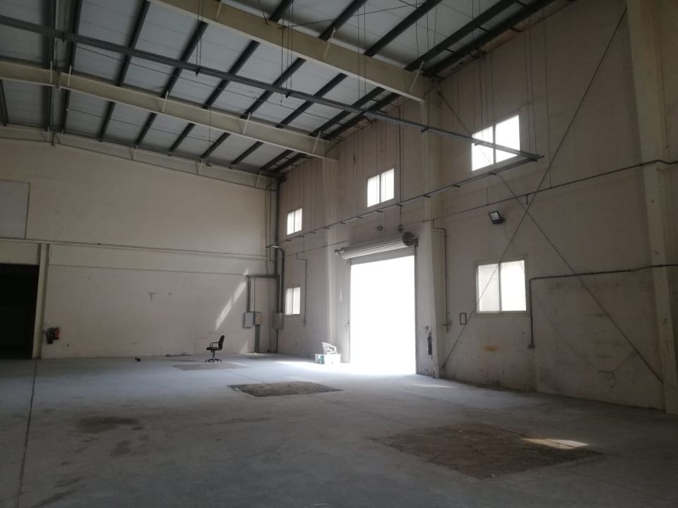 30,000 Sqft Independent Warehouse with Mezzanine Floor Office for rent in Al quoz  | RGEstate UAE