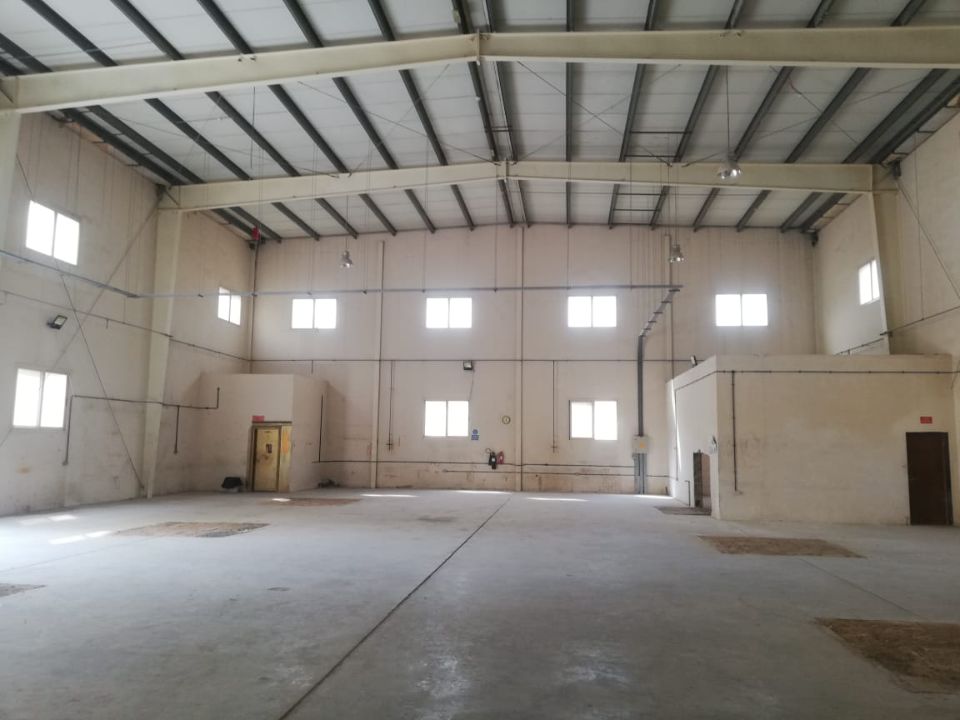 30,000 Sqft Independent Warehouse with Mezzanine Floor Office for rent in Al quoz  | RGEstate UAE