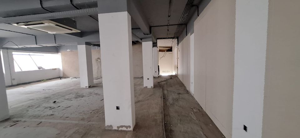 GOOD LOCATION | RETAIL SHOP AVAILABLE FOR RENT | IN KARAMA  | RGEstate UAE