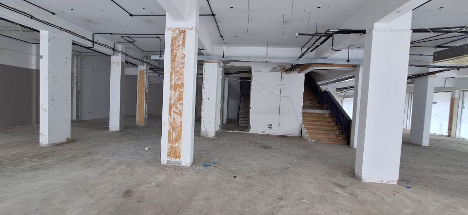 GOOD LOCATION | RETAIL SHOP AVAILABLE FOR RENT | IN KARAMA  | RGEstate UAE