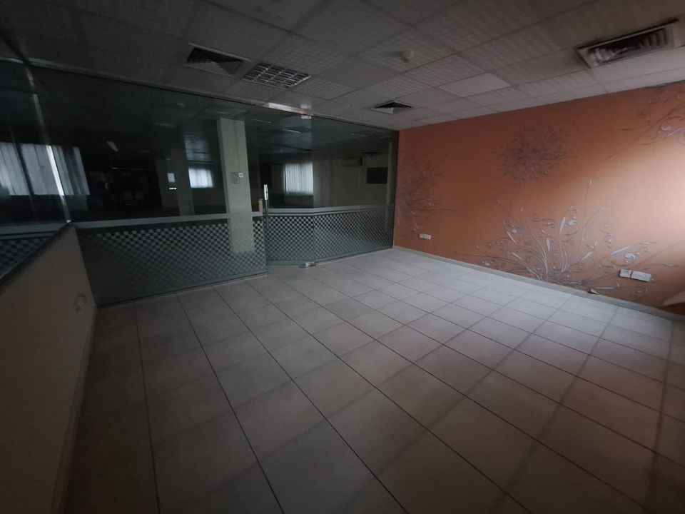 Independent 30,885 Sqft Warehouse with Mezzanine Floor & Office for Rent in Al Quoz Industrial Area  | RGEstate UAE