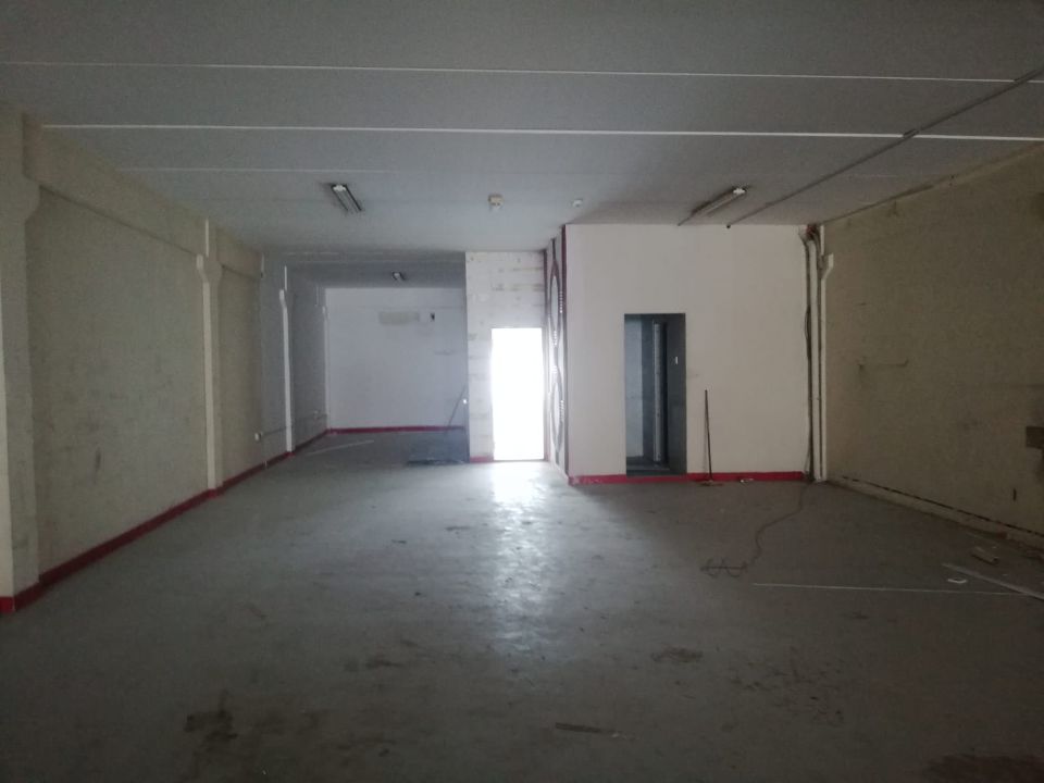 5,700 Sqft Warehouse with Mezzanine Floor for Rent in Al Quoz  | RGEstate UAE