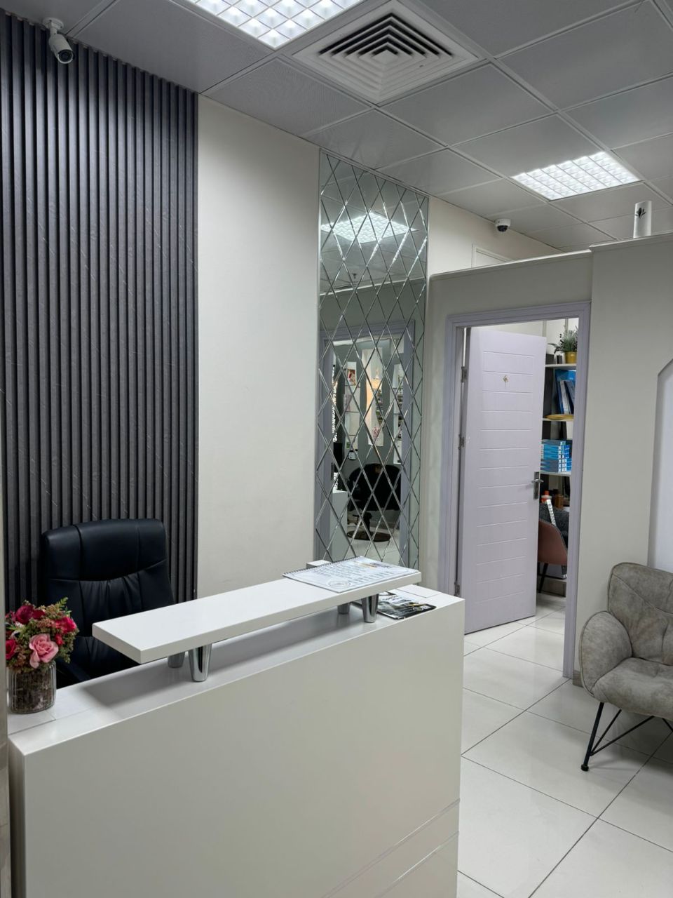 Running and Profitable Ladies Salon Business for Sale in Al Barsha - Al Barsha - RP 4498  | RGEstate UAE