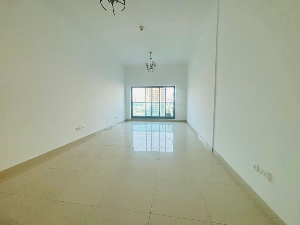 Spacious Unit of 1 Bedroom  | Good Opportunity Investment.  | RGEstate UAE