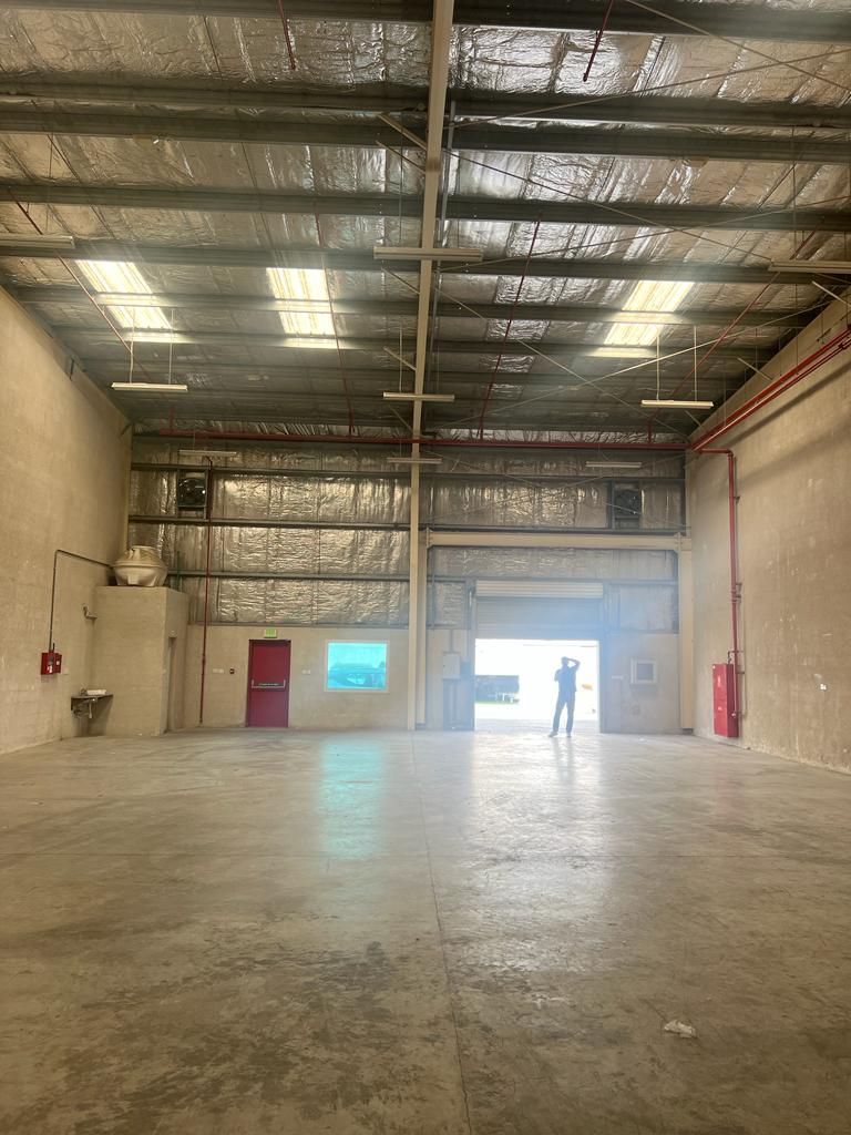 40,000 Sqft Warehouse & Office with Open Yard for Sale in Al Quoz – Prime Investment  | RGEstate UAE