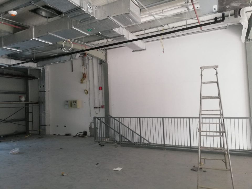 (Independent & Tax Free) Fully Airconditioned 10,500 Sqft Showroom warehouse For Rent in Ras Al Khor  | RGEstate UAE