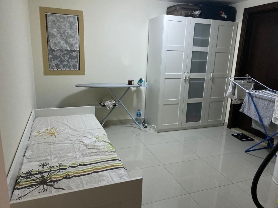 3 Bedroom with  Balcony | Gym Access | Available.  | RGEstate UAE