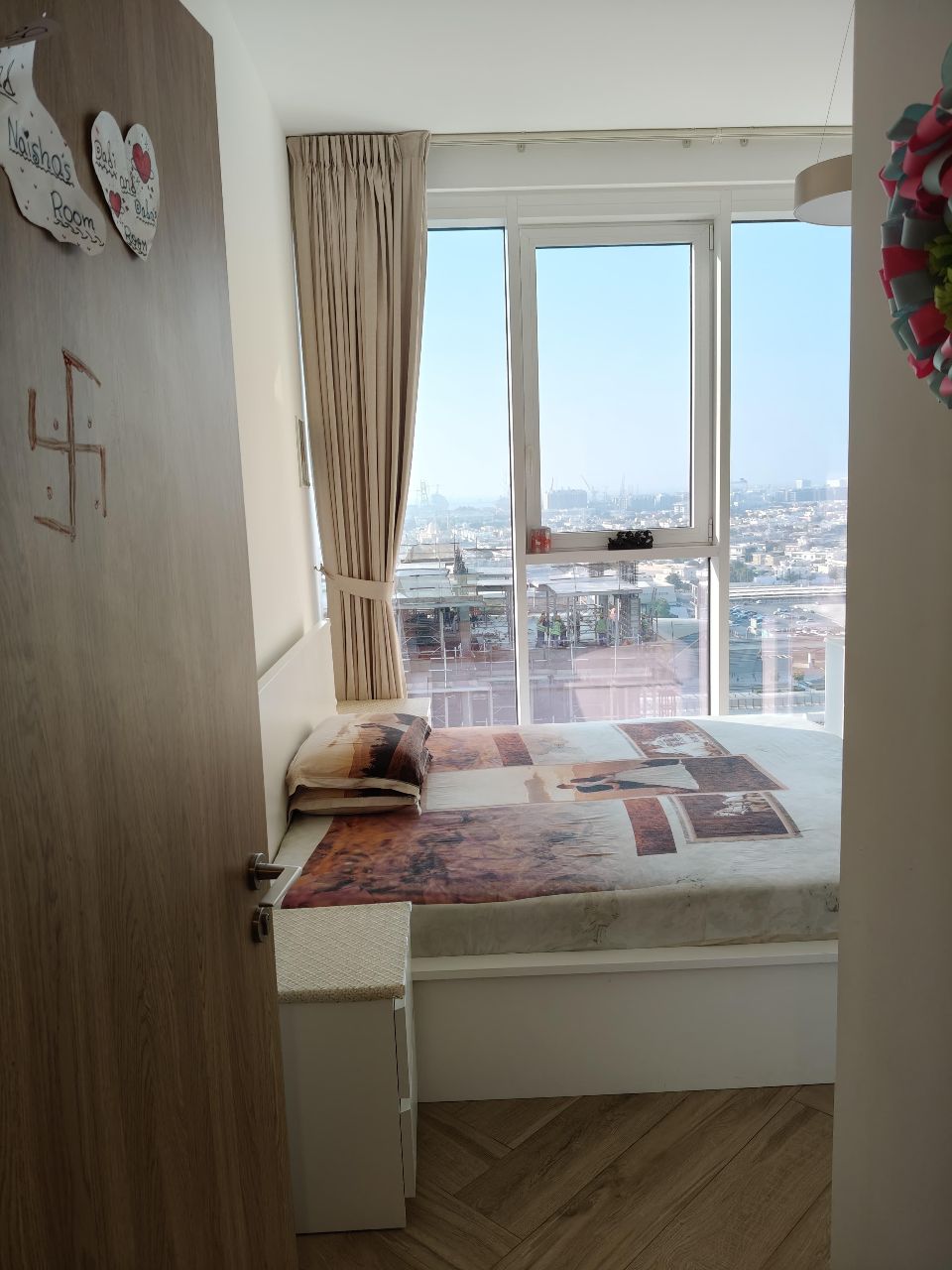 Burj Khalifa View | Fully-furnished | High Floor  | RGEstate UAE