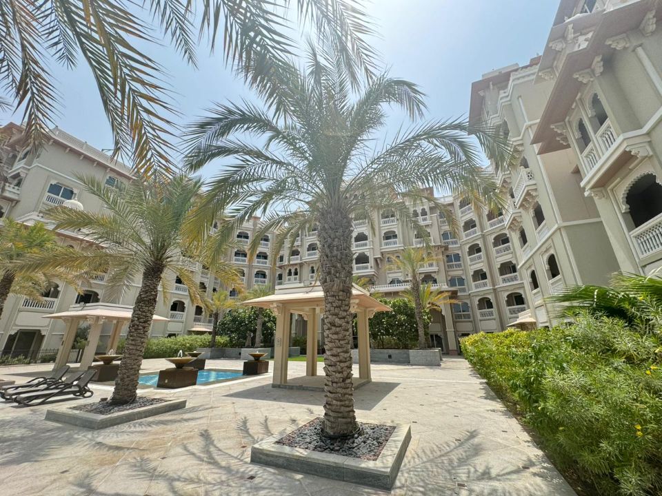 FULLY FURNISHED | ONE BEDROOM  AVAILABLE FOR SALE  | FULL SEA VIEW  | RGEstate UAE