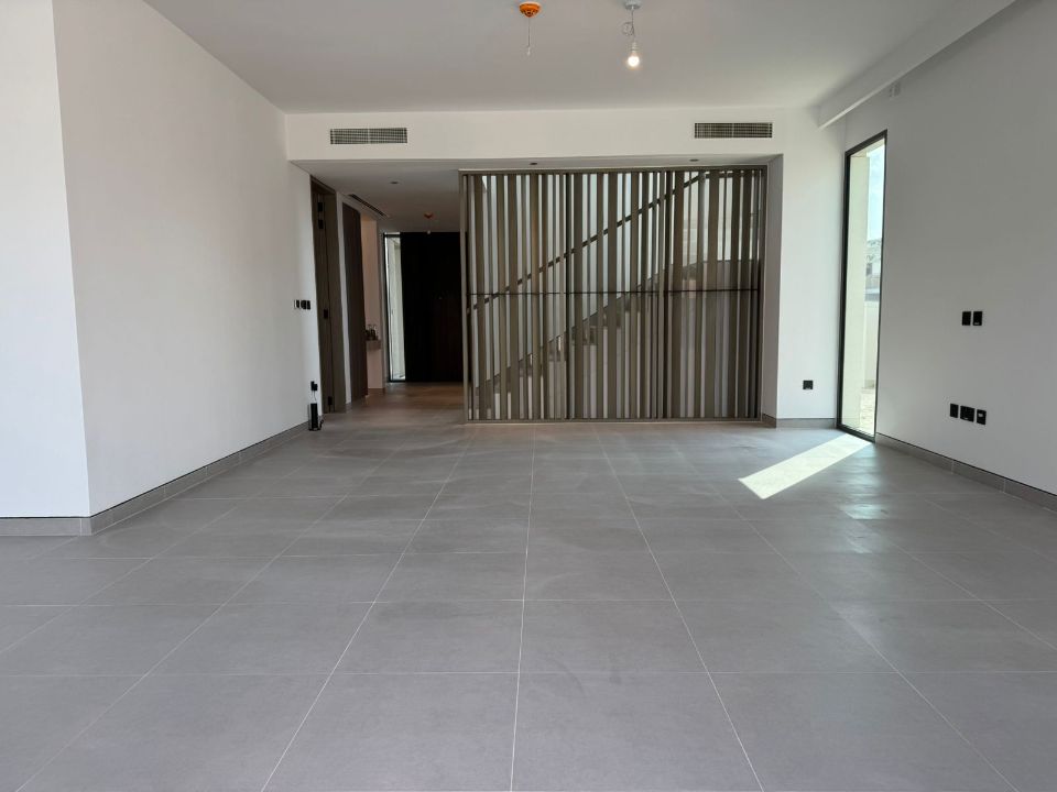 Exclusive | Corner W/Large Plot | Landscape Option  | RGEstate UAE