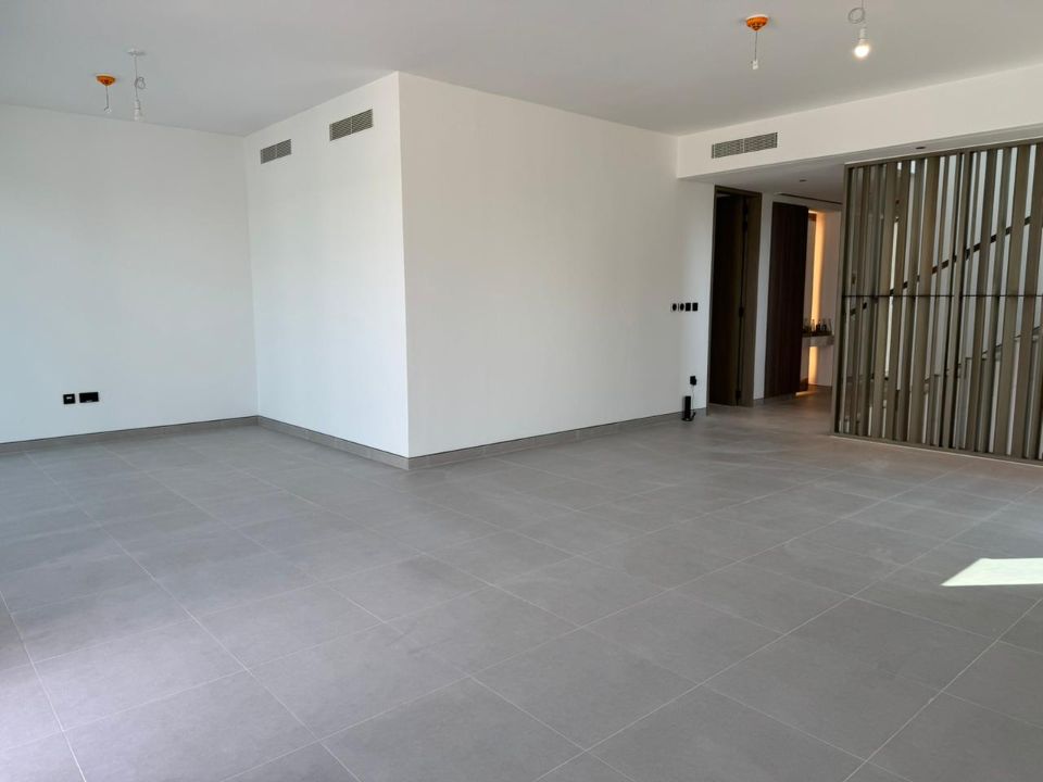 Exclusive | Corner W/Large Plot | Landscape Option  | RGEstate UAE