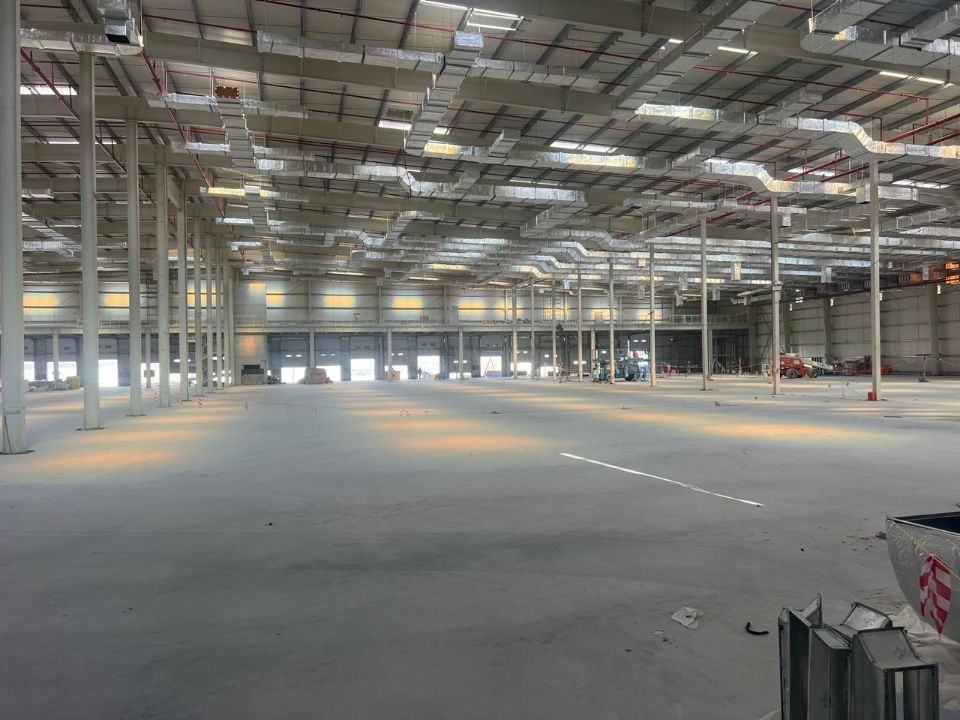 180,000 sqft Warehouse For Sale in JAFZA  | RGEstate UAE