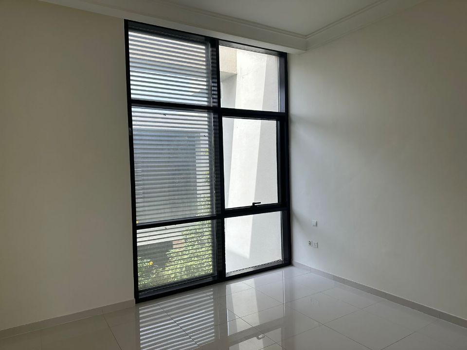 3 BR + MAIDS | LANDSCAPED | READY TO MOVE IN   | RGEstate UAE