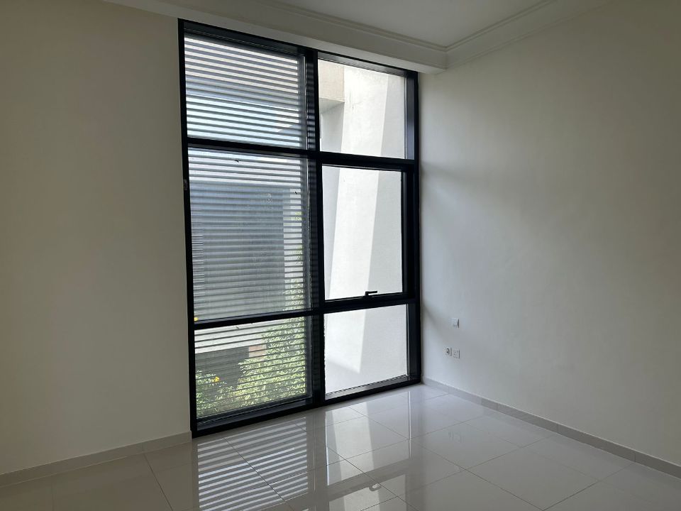 3 BR + MAIDS | LANDSCAPED | READY TO MOVE IN   | RGEstate UAE