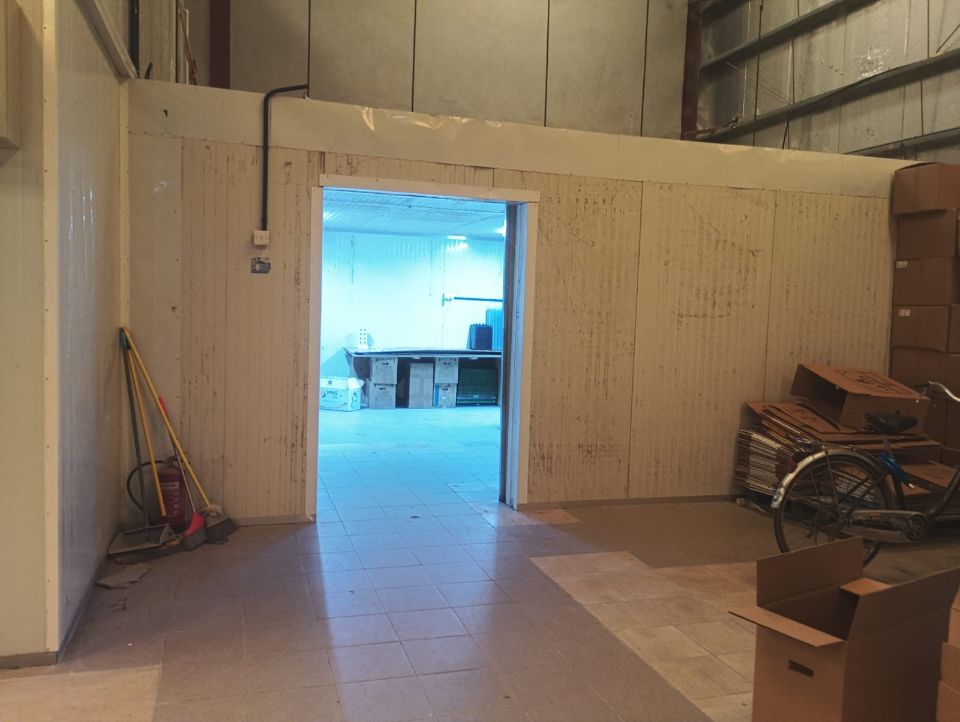 Warehouse with Office and Chiller For sale in DIP
  | RGEstate UAE
