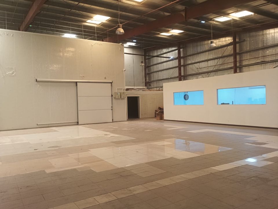 Warehouse with Office and Chiller For sale in DIP
  | RGEstate UAE