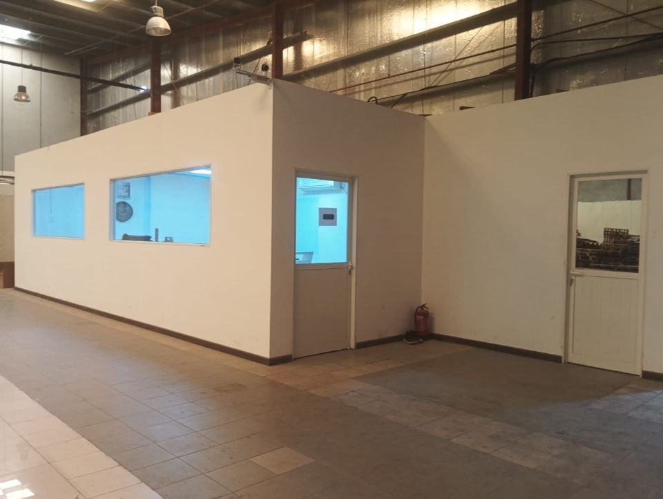 Warehouse with Office and Chiller For sale in DIP
  | RGEstate UAE